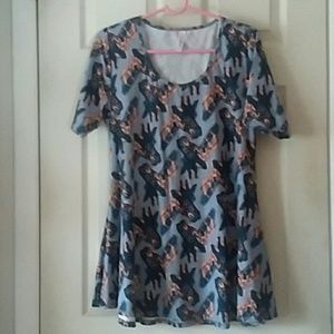 LulaRoe Giraffe print top